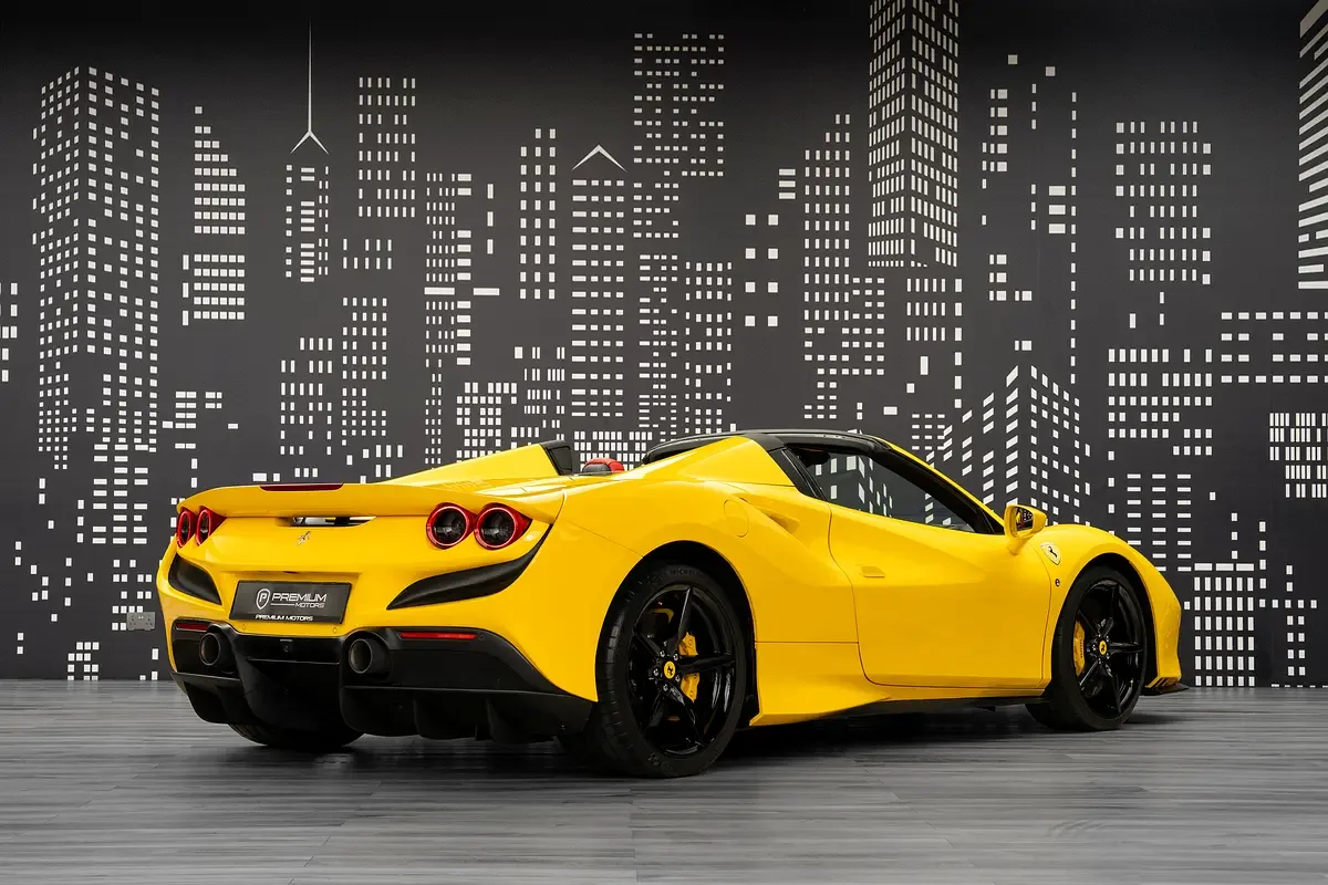 Ferrari F8 3.9 AMT RWD (720 hp) - 3