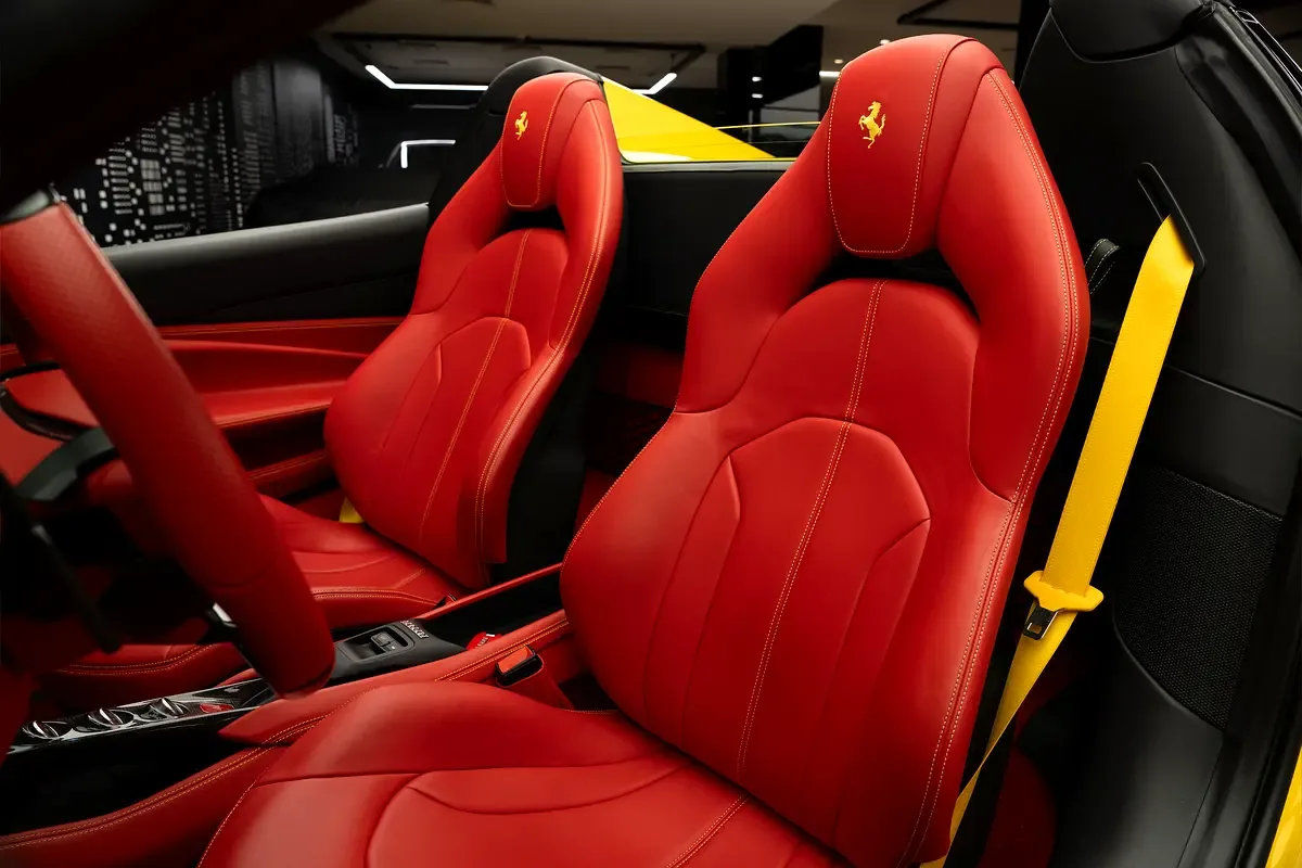 Ferrari F8 3.9 AMT RWD (720 hp) - 13
