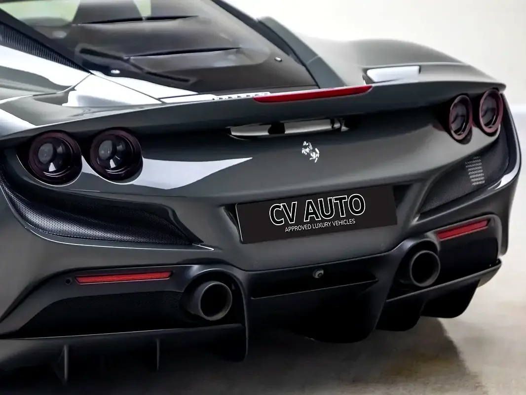 Ferrari F8 3.9 AMT RWD (720 حصان) - 19