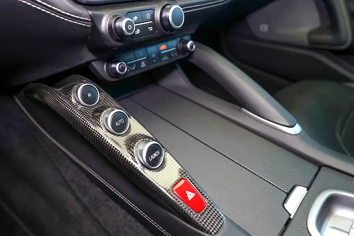 Ferrari GTC4Lusso 6.3 AMT (690 hp) - 3
