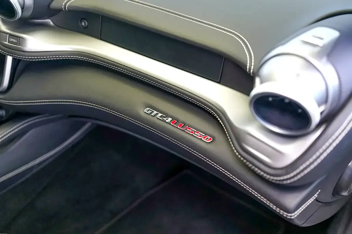 Ferrari GTC4Lusso 6.3 AMT (690 hp) - 9