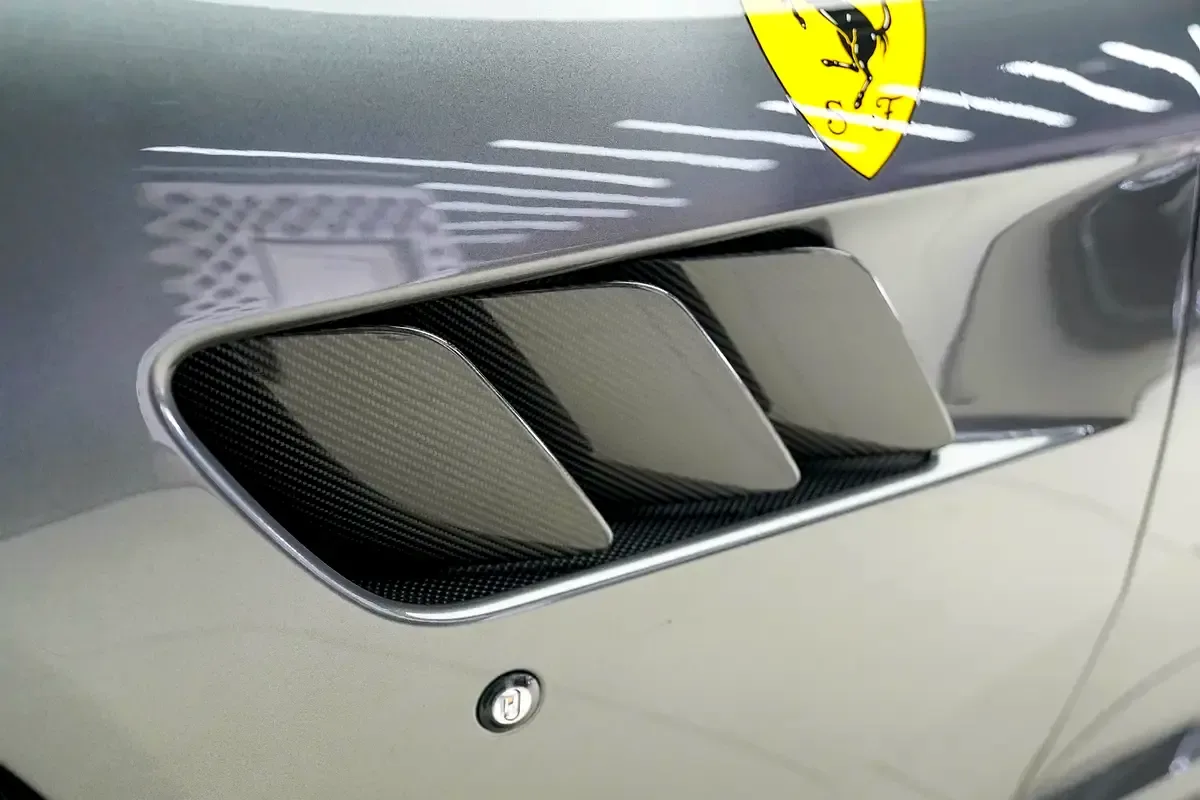 Ferrari GTC4Lusso 6.3 AMT (690 hp) - 15