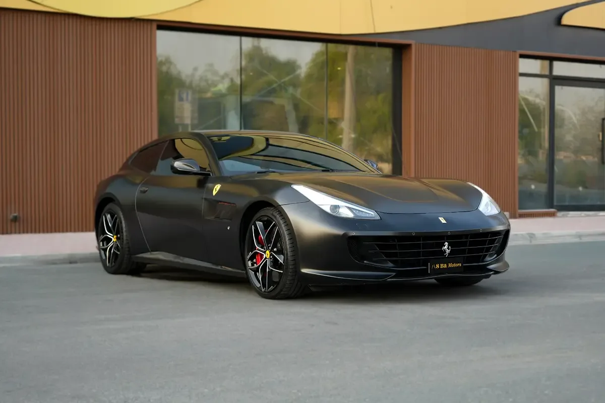 Ferrari GTC4Lusso T 3.9 AMT (610 hp)