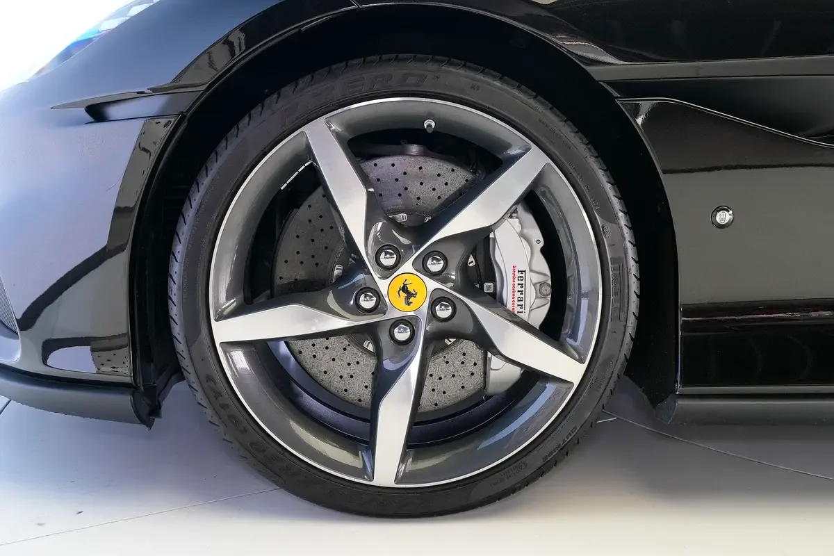 Ferrari Portofino 3.9 AMT (620 hp) - 15