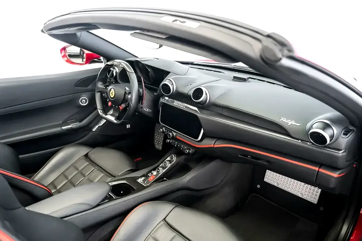 Ferrari Portofino 3.9 AMT RWD (600 hp) - 12