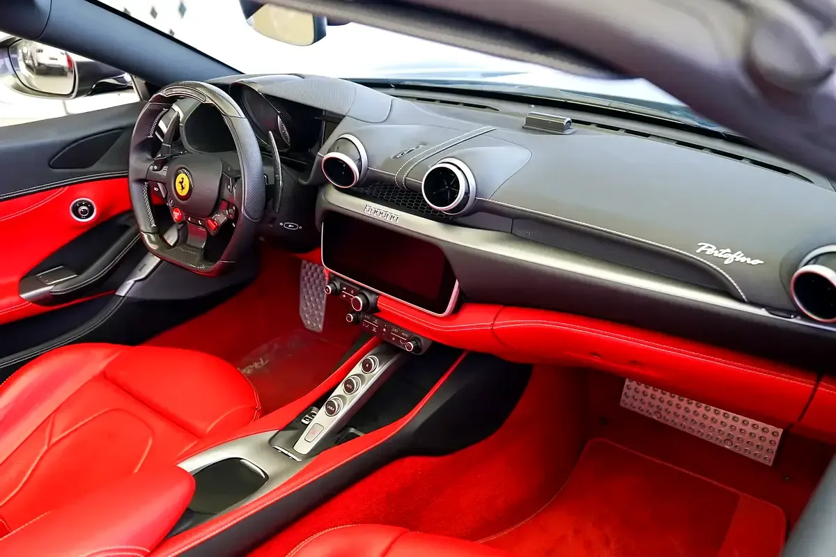 Ferrari Portofino 3.9 AMT RWD (600 hp) - 13