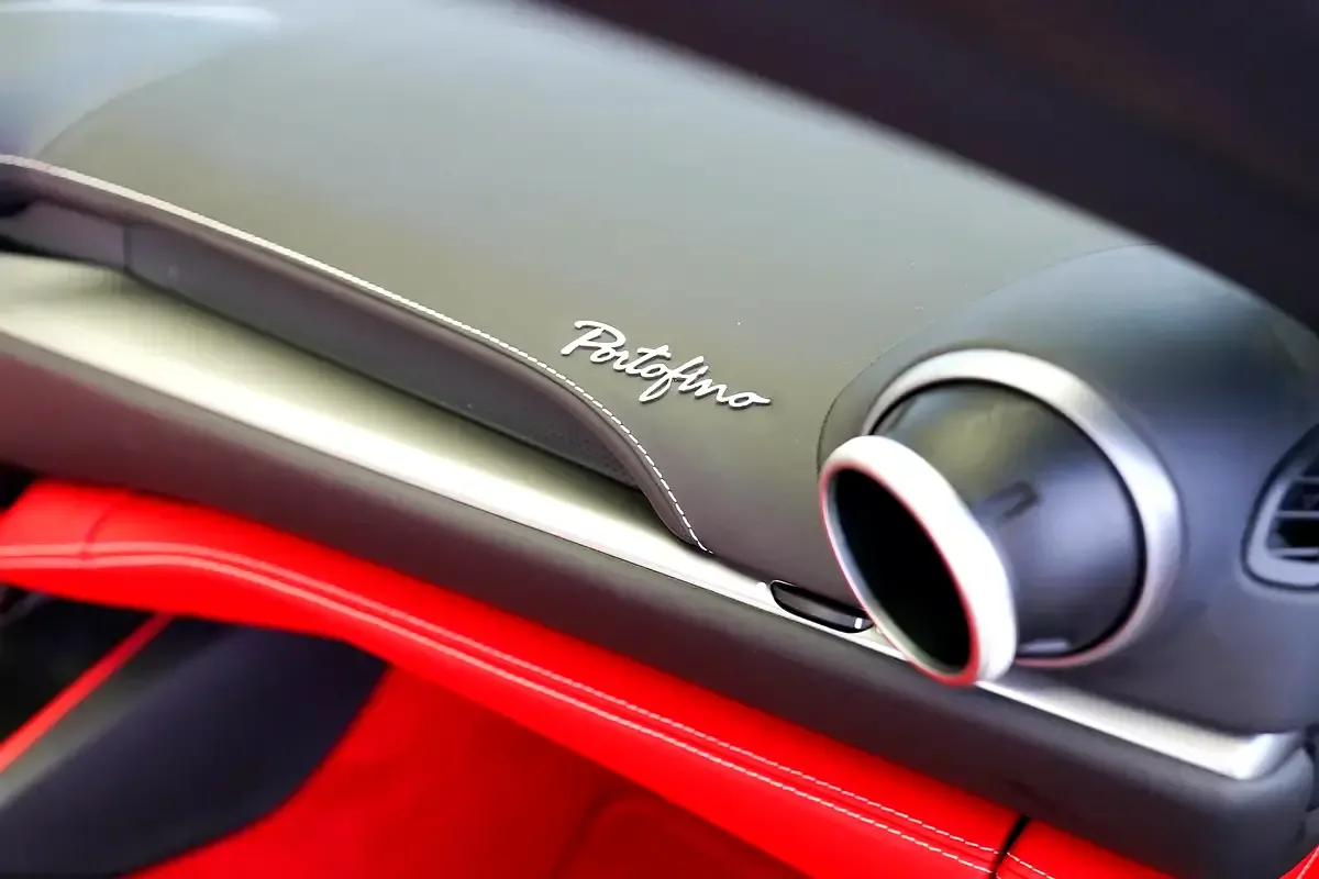 Ferrari Portofino 3.9 AMT RWD (600 hp) - 15