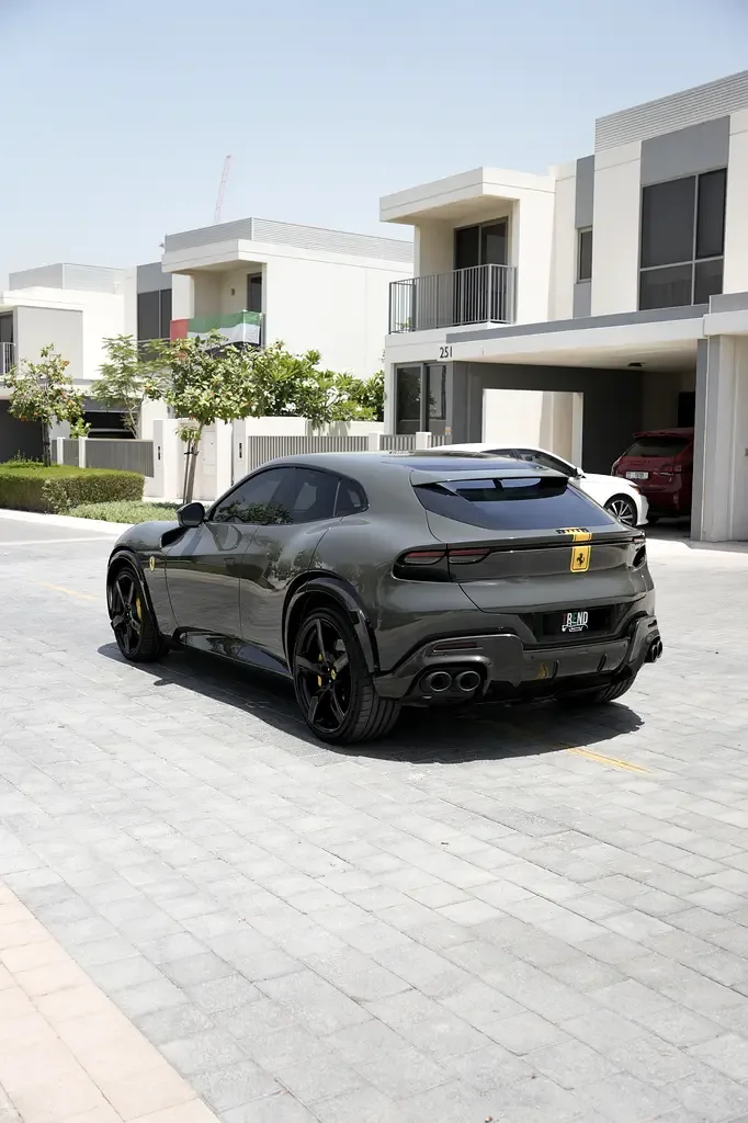 Ferrari Purosangue 6.5 AMT 4WD (725 hp)