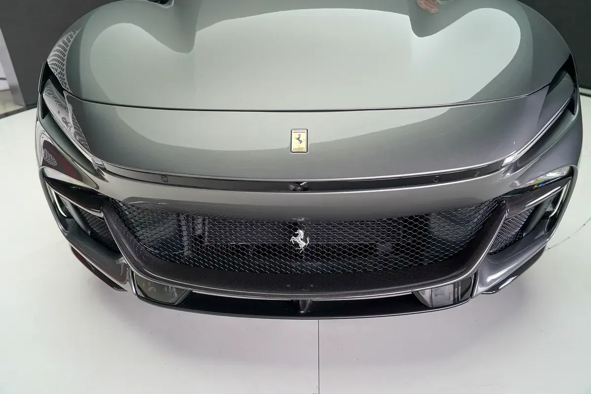 Ferrari Purosangue 6.5 AMT 4WD (725 حصان) - 6