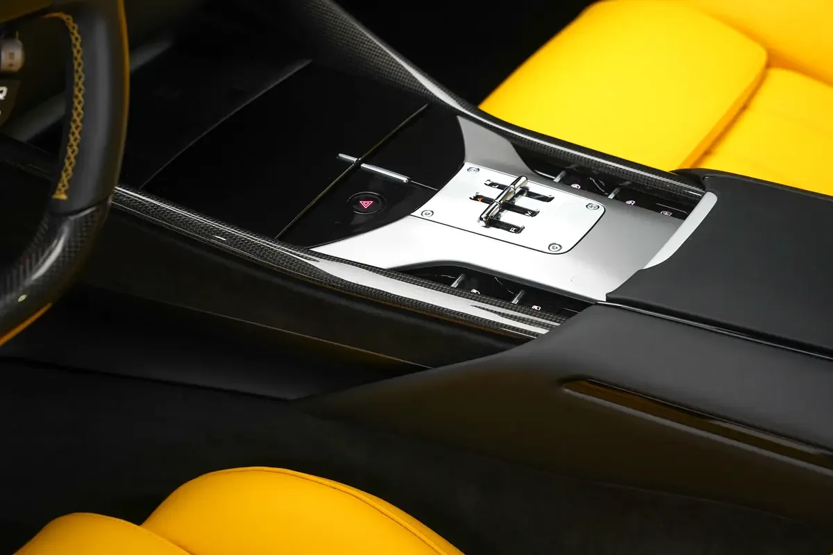 Ferrari Purosangue 6.5 AMT 4WD (725 حصان) - 7