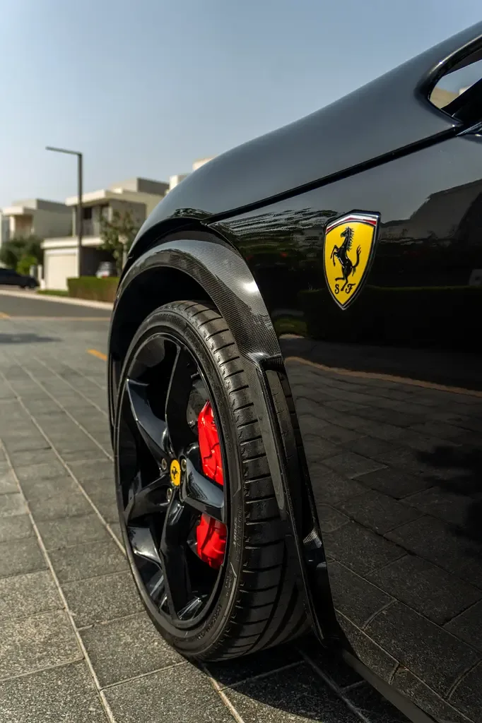 Ferrari Purosangue 6.5 AMT 4WD (725 حصان) - 10