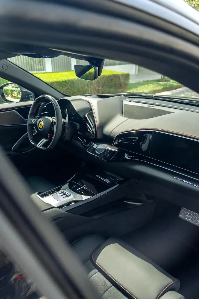 Ferrari Purosangue 6.5 AMT 4WD (725 حصان) - 16