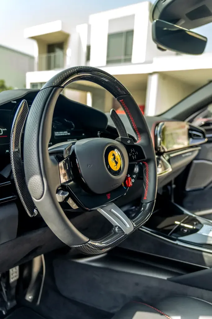 Ferrari Purosangue 6.5 AMT 4WD (725 حصان) - 20