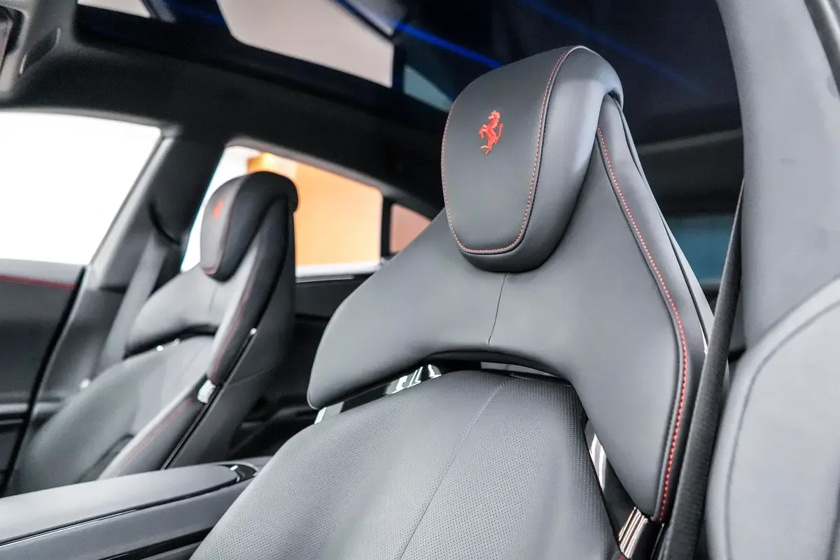 Ferrari Purosangue 6.5 AMT 4WD (725 hp) - 15