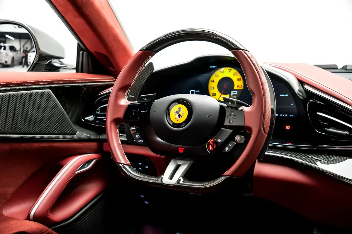 Ferrari Purosangue 6.5 AMT 4WD (725 حصان) - 7