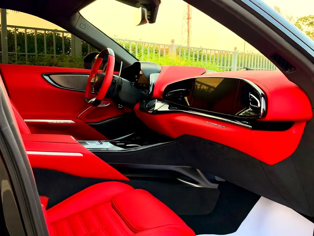 Ferrari Purosangue 6.5 AMT 4WD (725 hp) - 9
