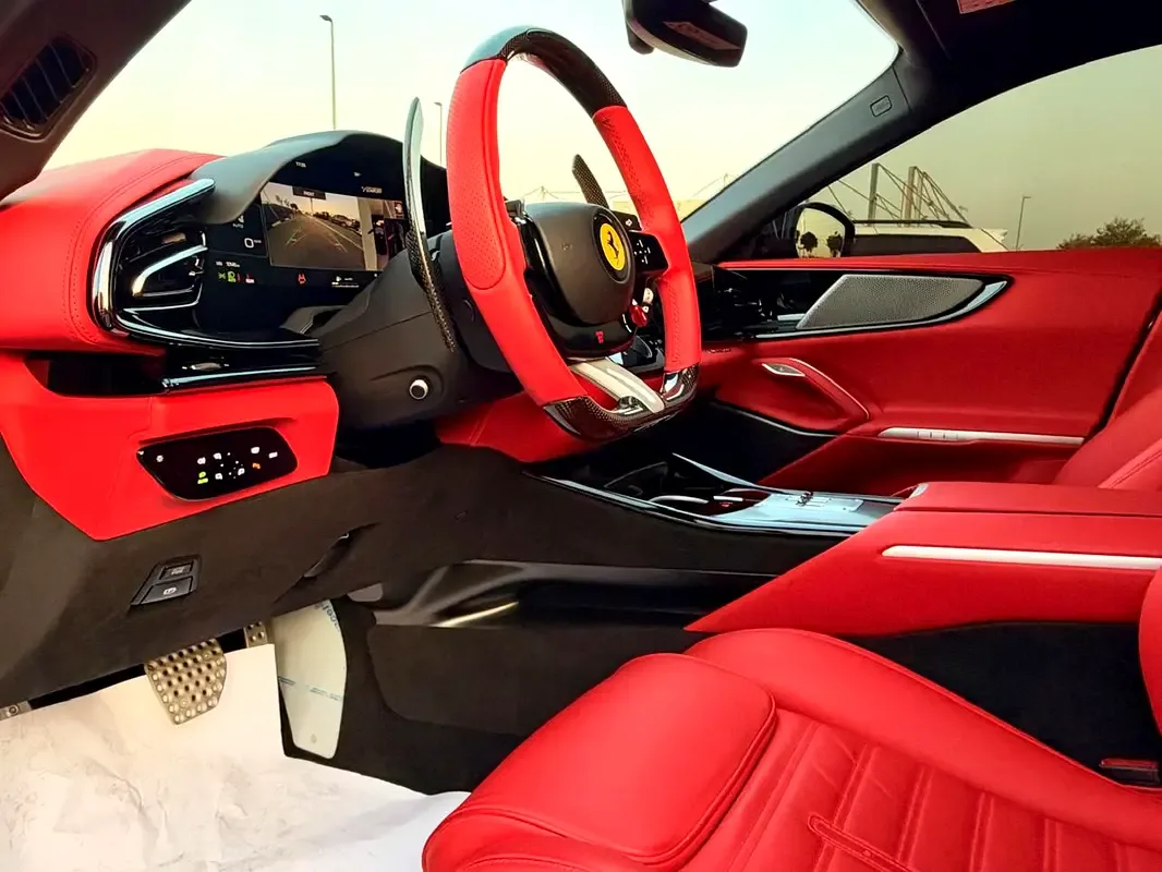 Ferrari Purosangue 6.5 AMT 4WD (725 hp) - 18