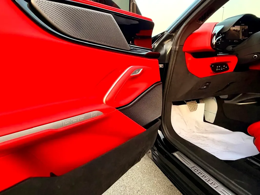 Ferrari Purosangue 6.5 AMT 4WD (725 hp) - 20
