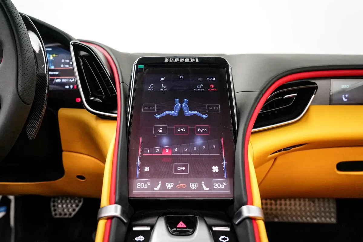Ferrari Roma 3.9 AMT (620 hp) - 10