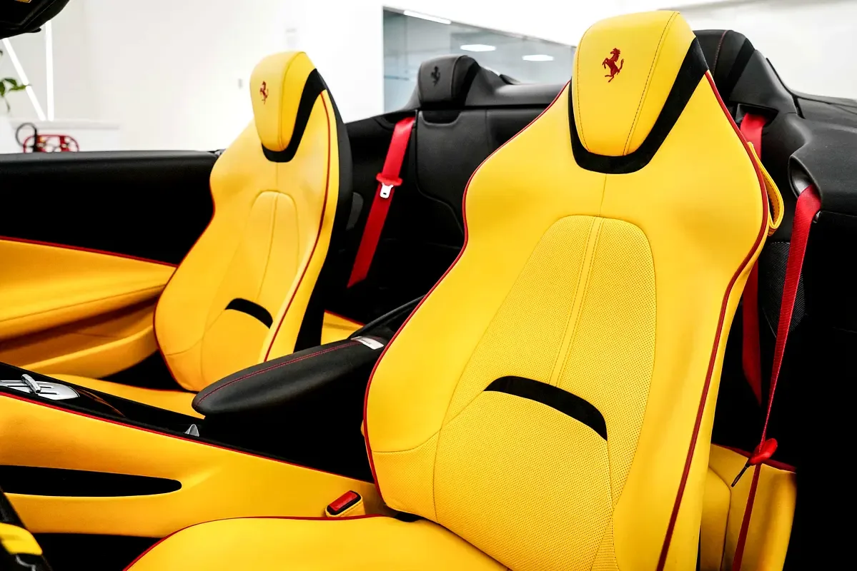 Ferrari Roma 3.9 AMT (620 hp) - 11