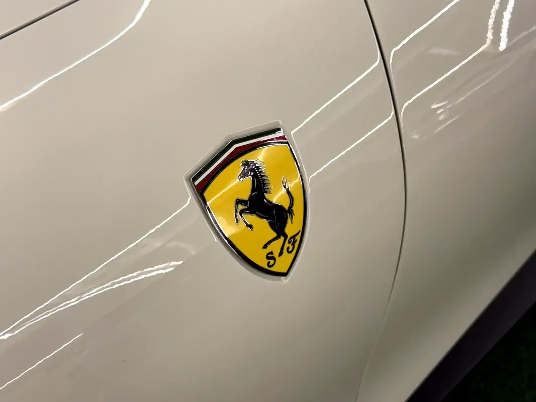 Ferrari Roma 3.9 AMT RWD (620 hp) - 2