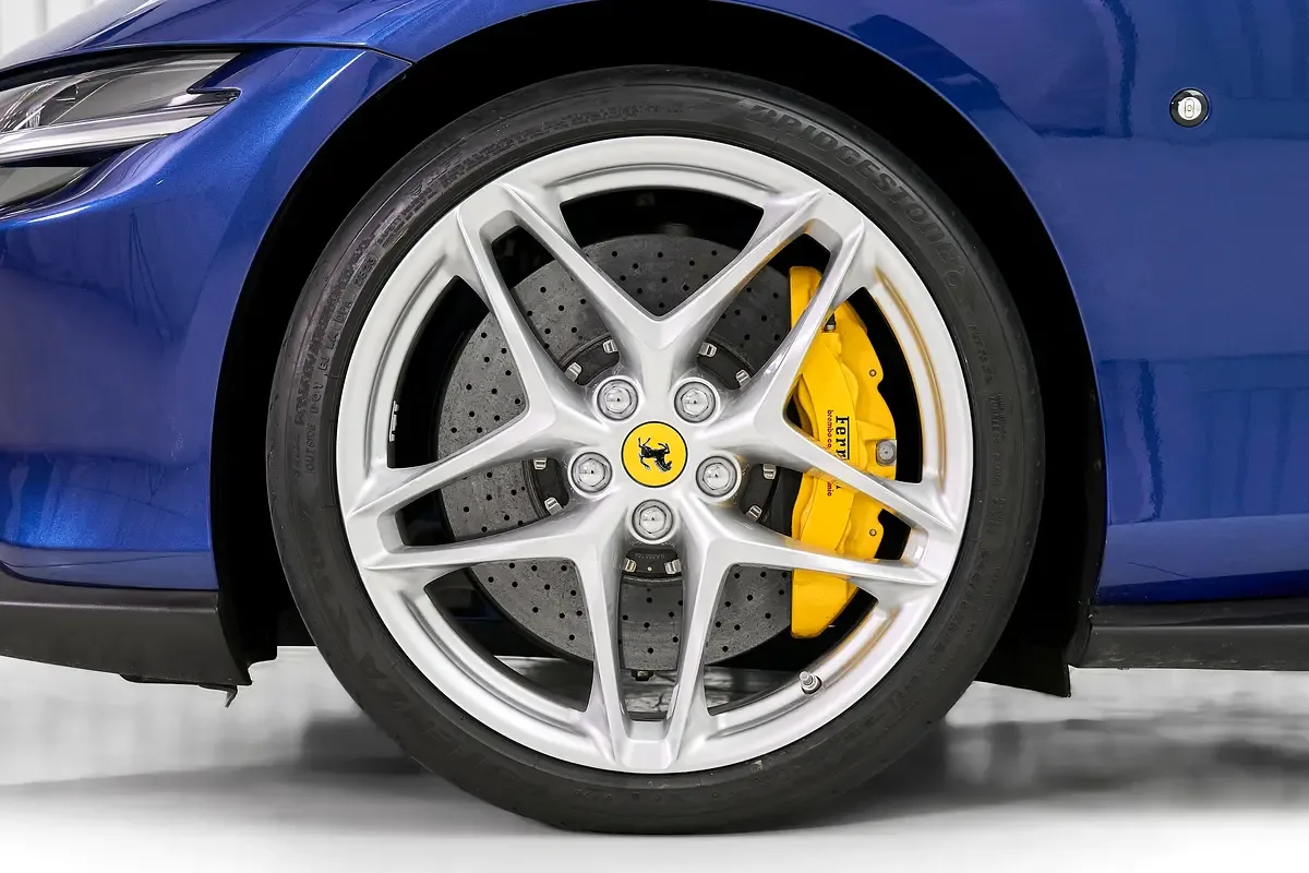 Ferrari Roma 3.9 AMT RWD (620 hp) - 8
