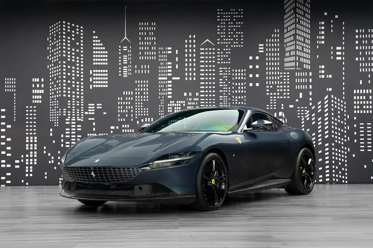 Ferrari Roma 3.9 AMT RWD (620 حصان) - 2