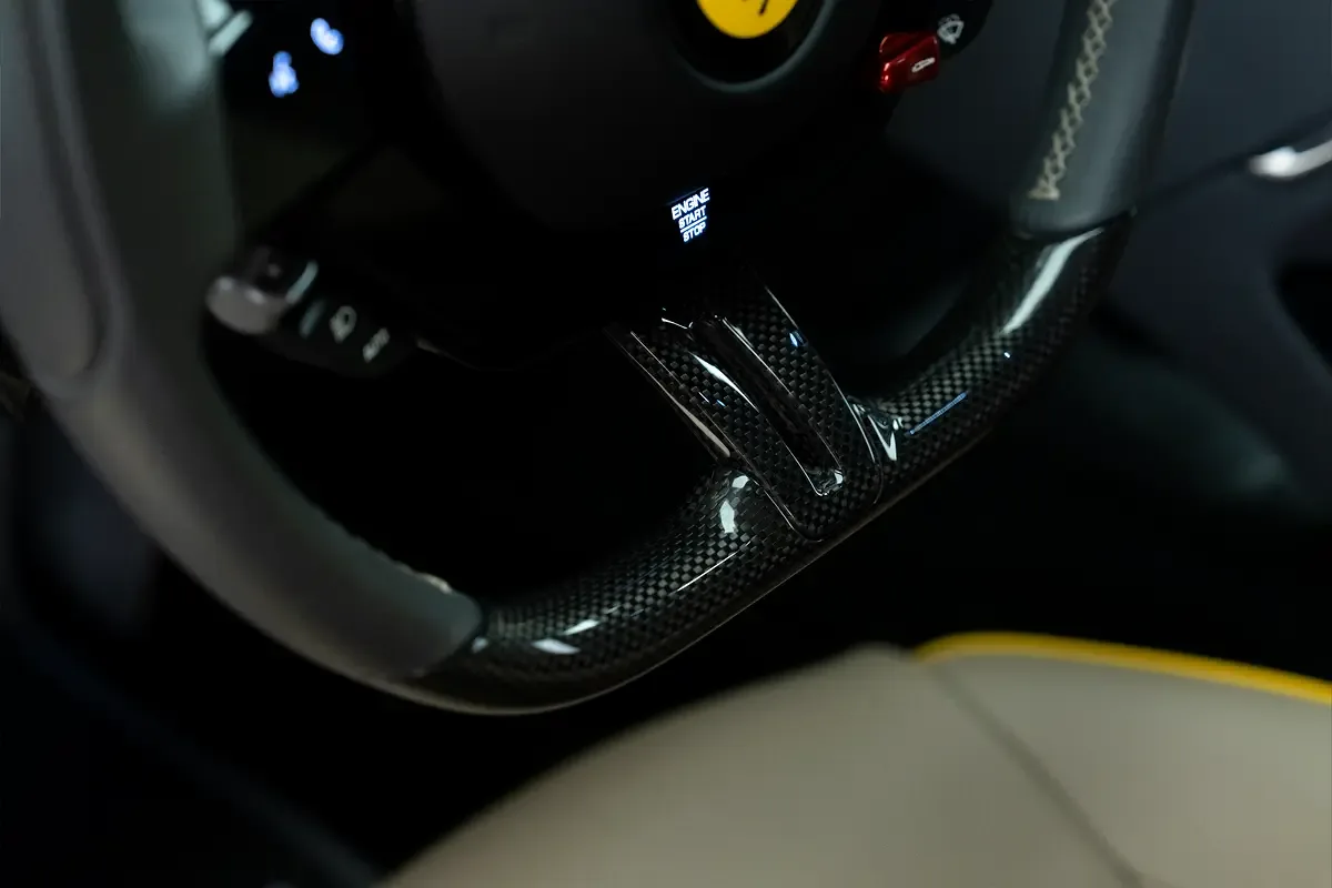 Ferrari Roma 3.9 AMT RWD (620 حصان) - 15