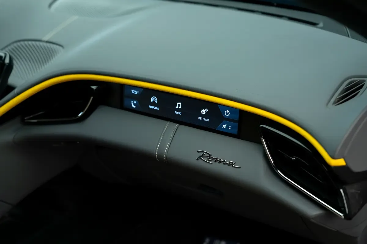 Ferrari Roma 3.9 AMT RWD (620 حصان) - 14