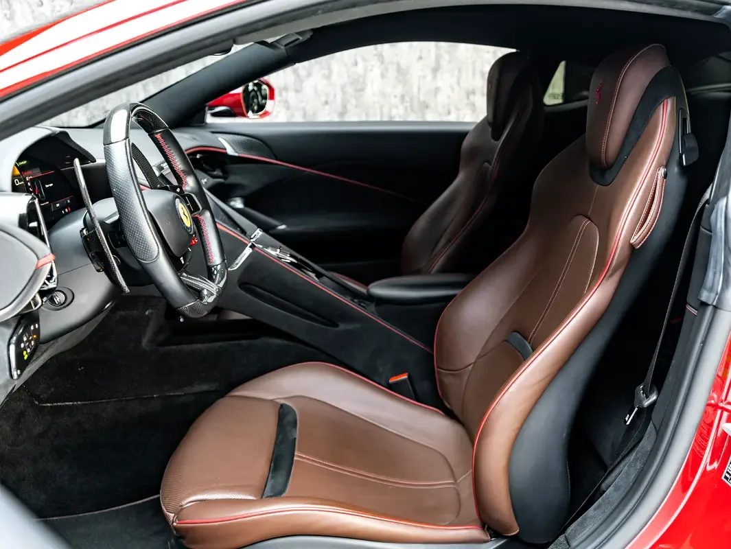 Ferrari Roma 3.9 AMT RWD (620 hp) - 10