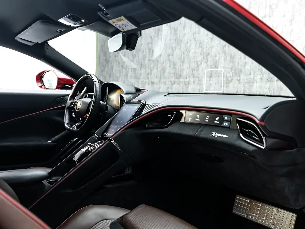 Ferrari Roma 3.9 AMT RWD (620 hp) - 14