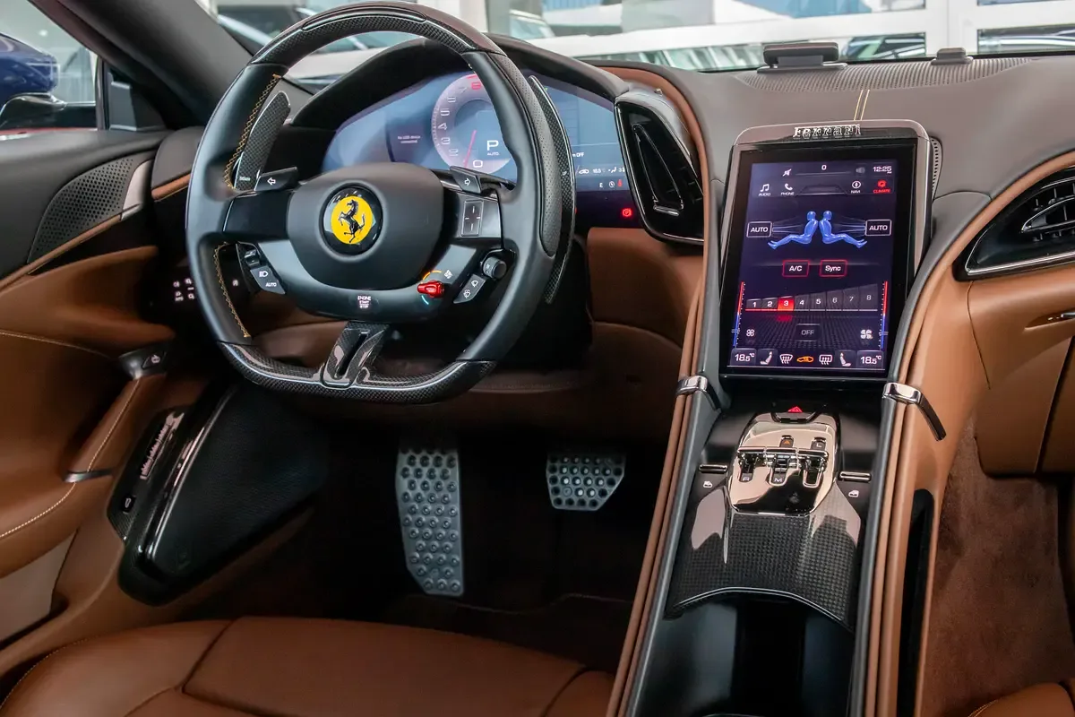 Ferrari Roma 3.9 AMT RWD (620 حصان) - 15