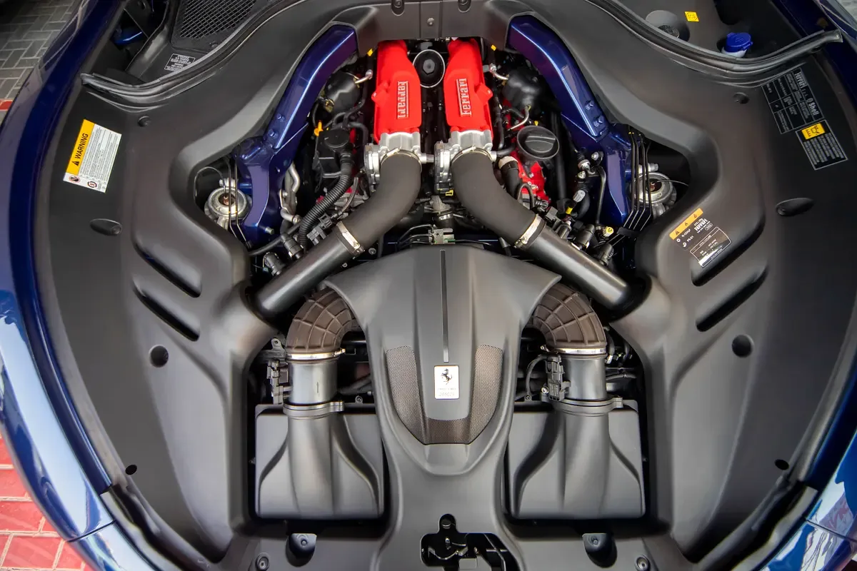 Ferrari Roma 3.9 AMT RWD (620 حصان) - 19