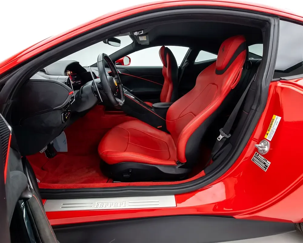 Ferrari Roma 3.9 l, 620 hp, بنزين, robot, RWD - 7