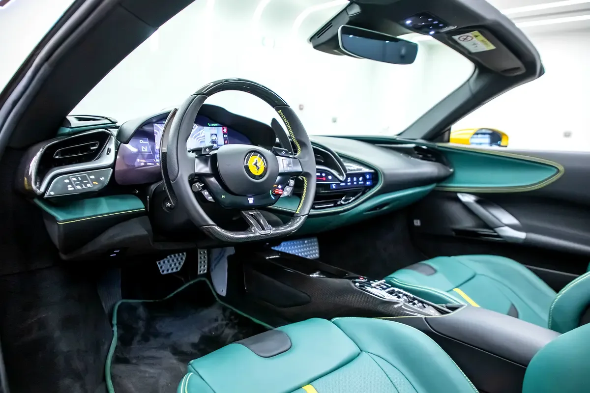 Ferrari SF90 4.0 AMT AWD (1030 hp) - 7