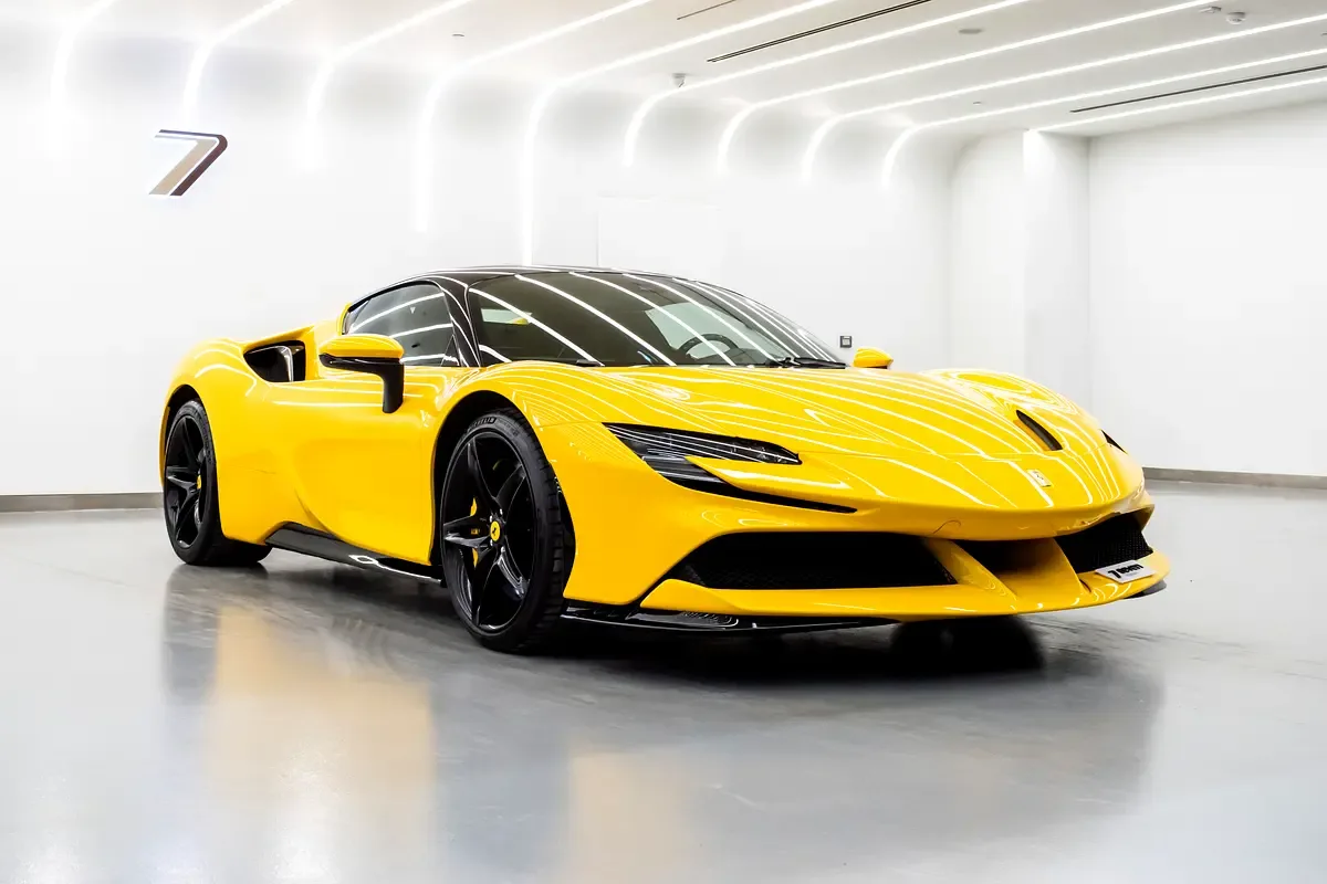 Ferrari SF90 4.0 AMT AWD (1030 حصان) - 2
