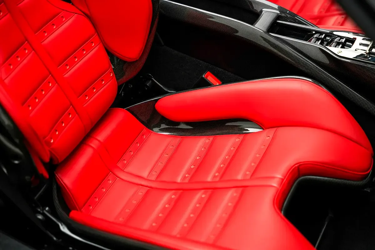 Ferrari SF90 4.0 AMT AWD (1030 حصان) - 7