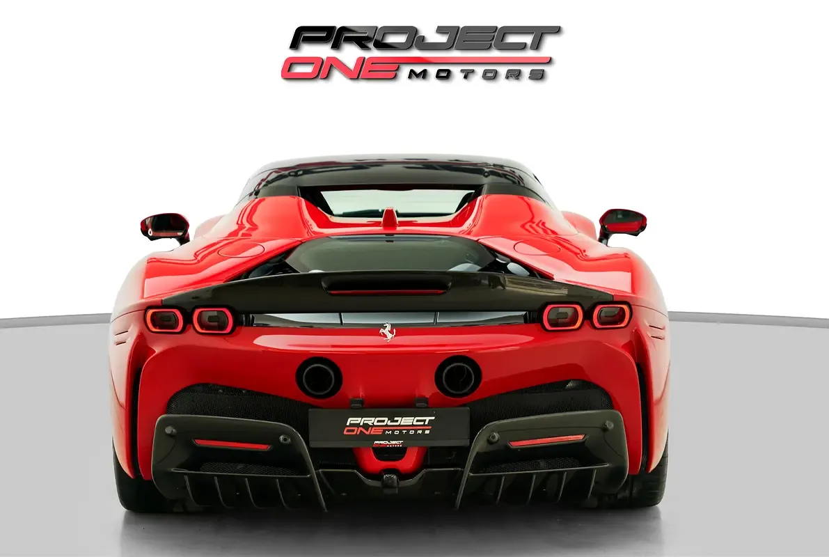 Ferrari SF90 4.0 AMT AWD (1030 حصان) - 5