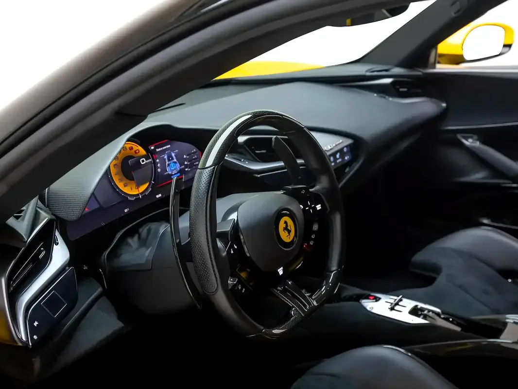 Ferrari SF90 4.0 AMT AWD (1030 حصان) - 8