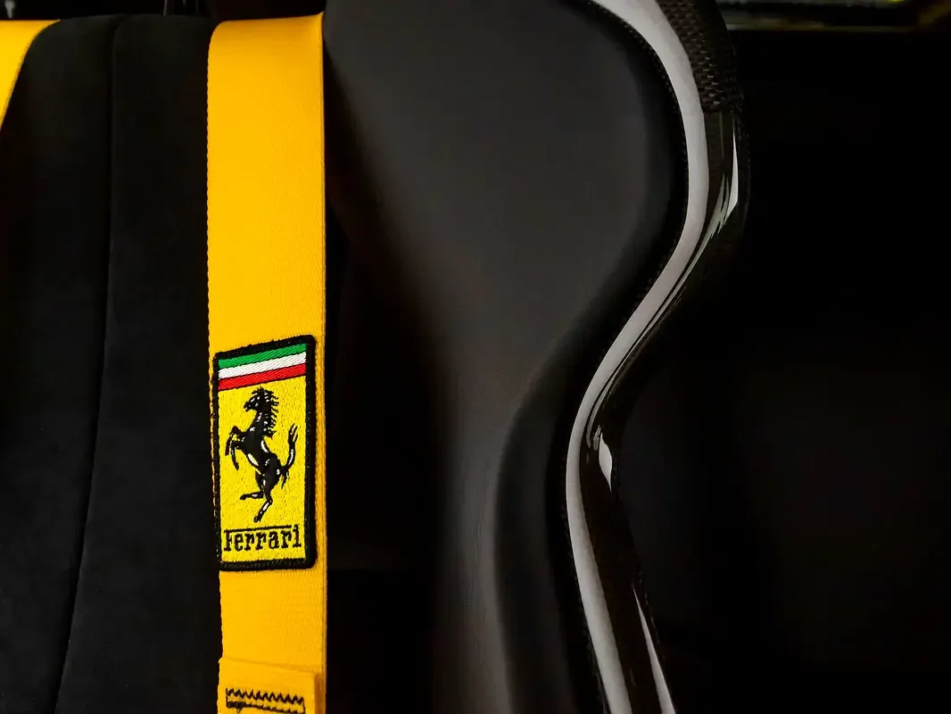 Ferrari SF90 4.0 AMT AWD (1030 حصان) - 12