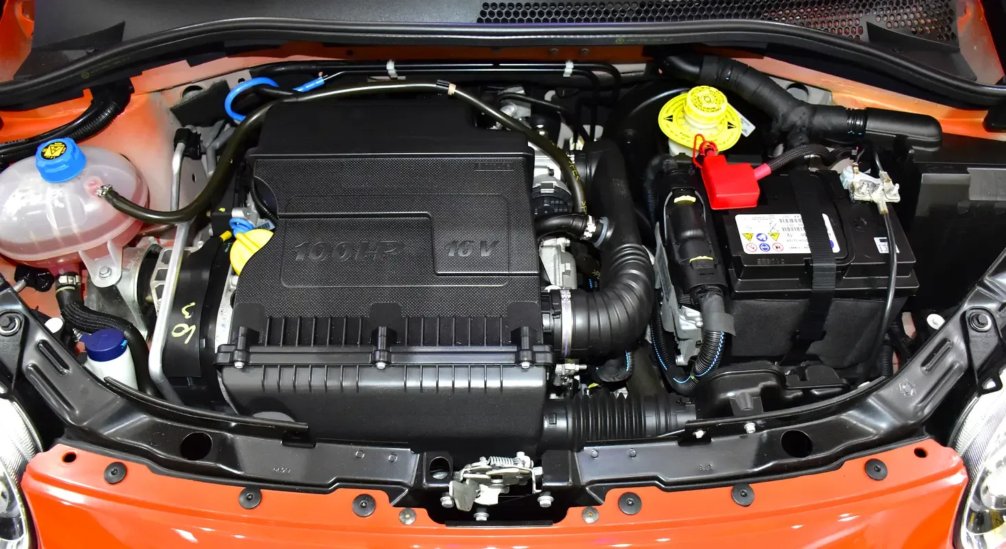 Fiat 500 1.4 AMT (100 حصان) - 16