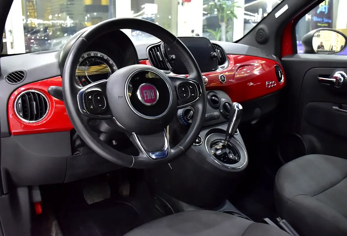 Fiat 500 1.4 AMT (100 حصان) - 11
