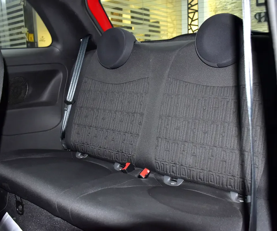 Fiat 500 1.4 AMT (100 حصان) - 15