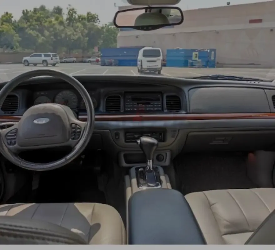Ford Crown Victoria 4.6i AT LX Sport (238 hp) - 7