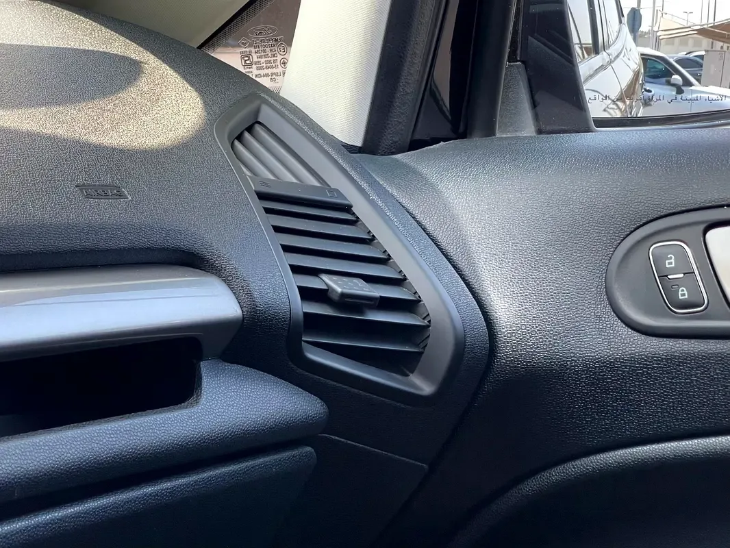 Ford EcoSport 1.5 AT (123 hp) - 17