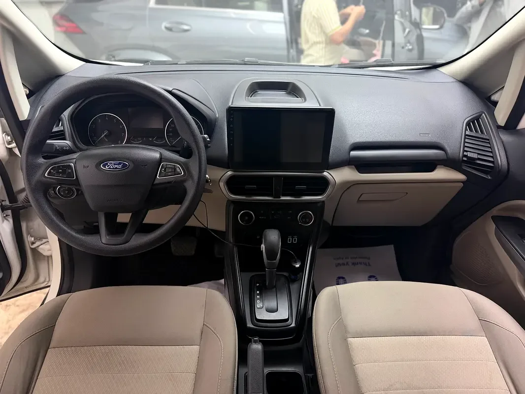Ford EcoSport 1.5 AT (123 hp) - 10