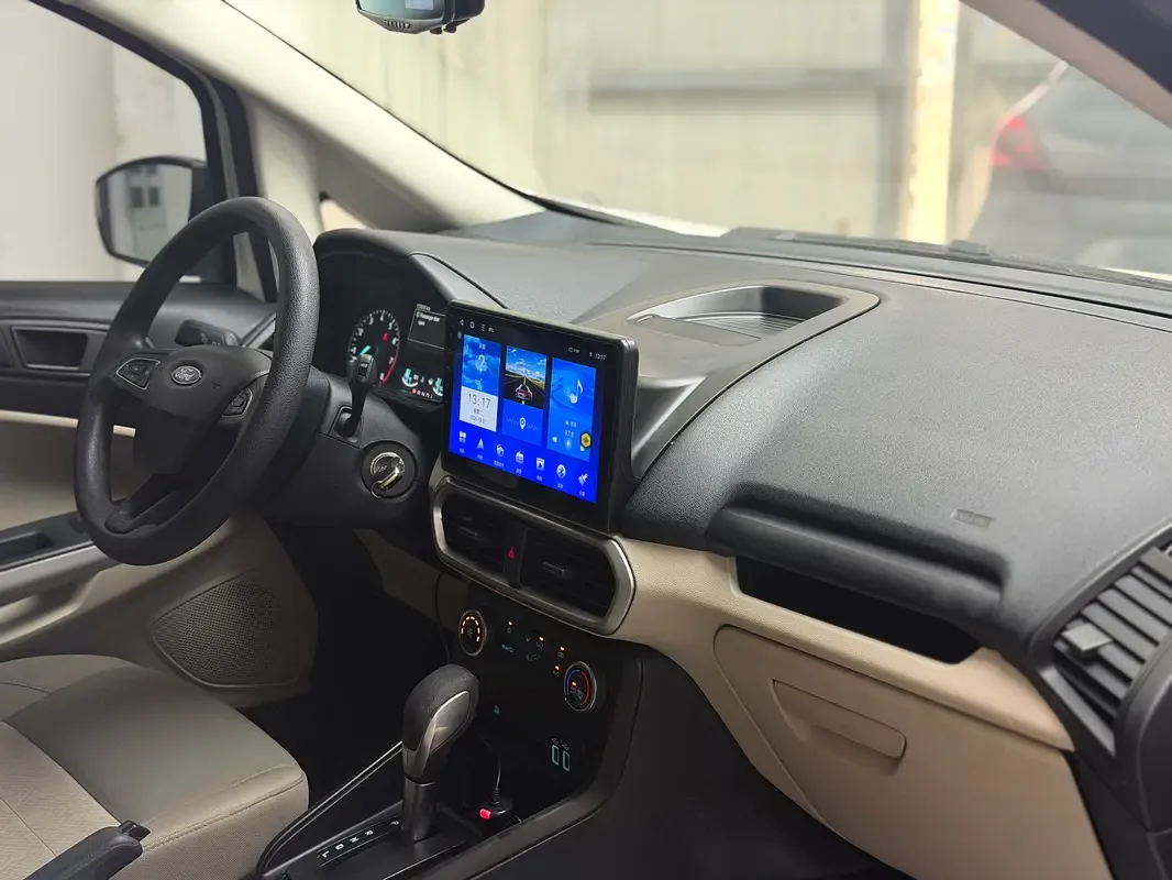 Ford EcoSport 1.5 AT (123 hp) - 14