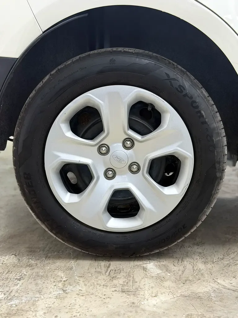 Ford EcoSport 1.5 AT (123 hp) - 16