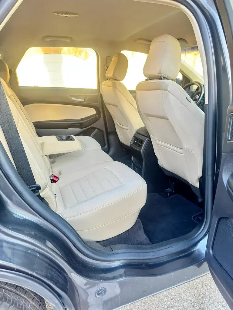 Ford Edge 2.0 AT (245 حصان) - 10
