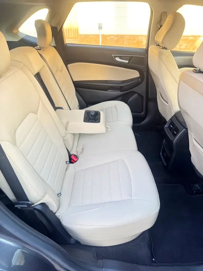 Ford Edge 2.0 AT (245 حصان) - 11